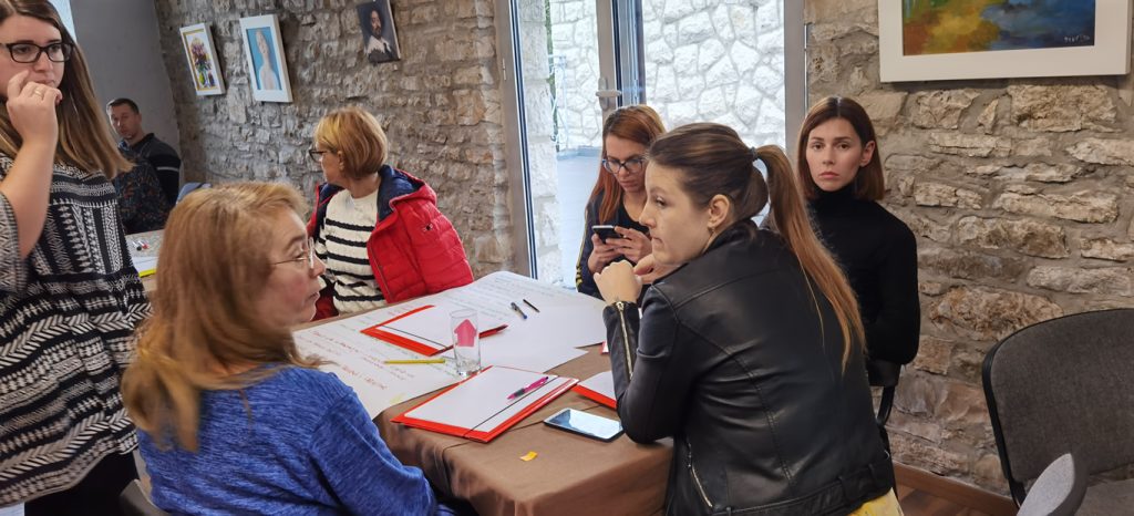 Edukacija nastavnika i edukatora u projektu PRAVA Aplikacija